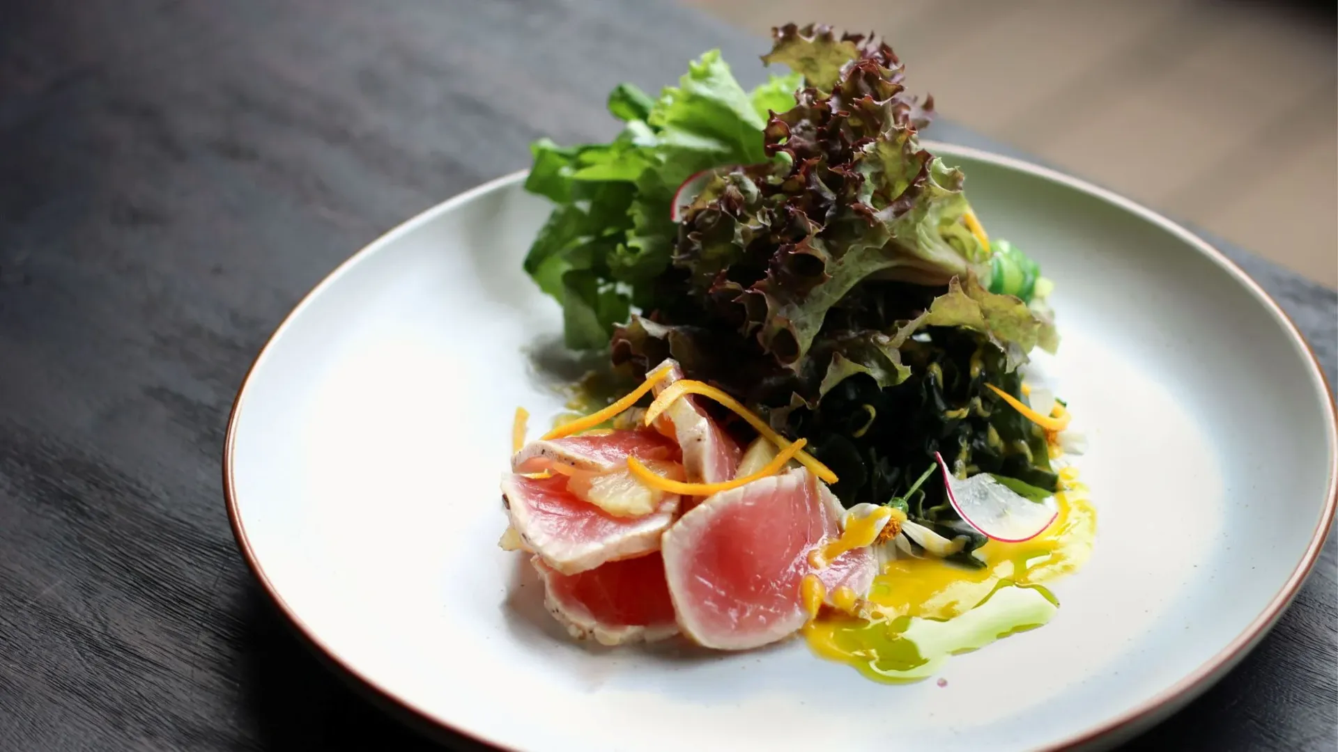 Crown Plaza Bajo Restaurant Menu